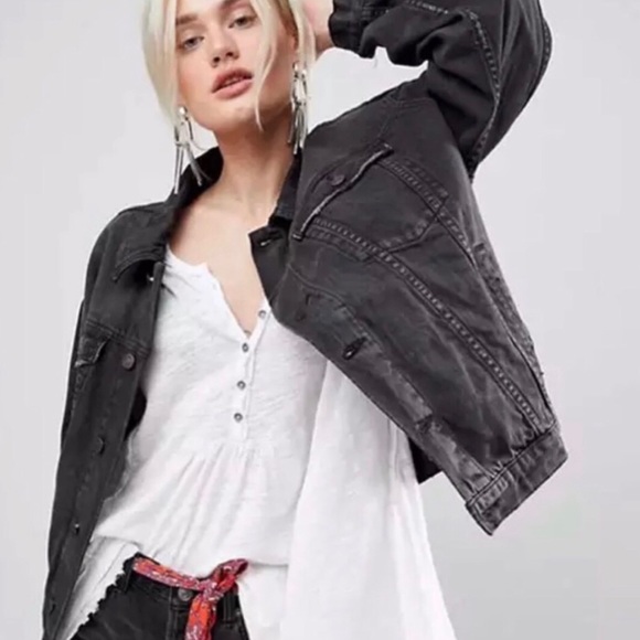 Black Boho Embroidered Oversized Denmin Jacket - Picture 3 of 8